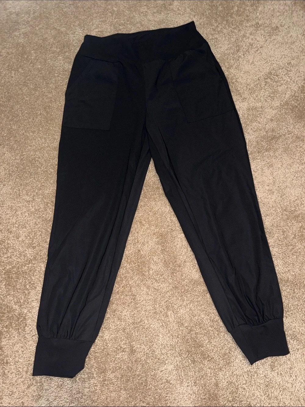 Halara Black Joggers Size Large. - B15 - Picture 3 of 7